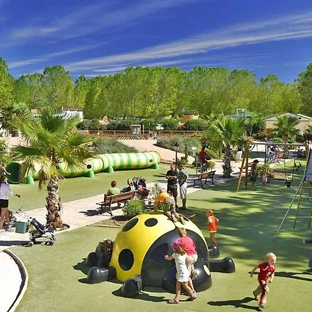 Mobilhome 2 - 5 Personnes Domaine La Yole * Vendres